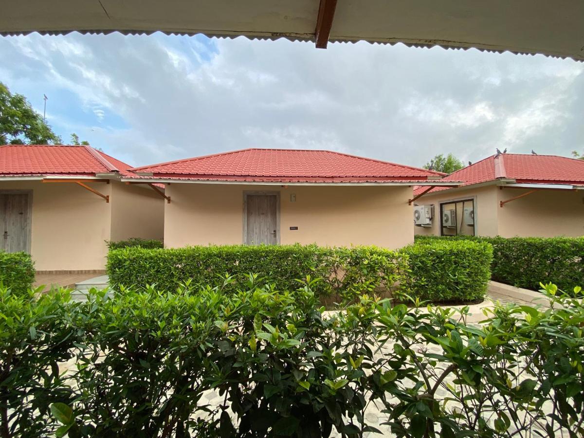 City The Village Beach Resort Laeja Екстериор снимка
