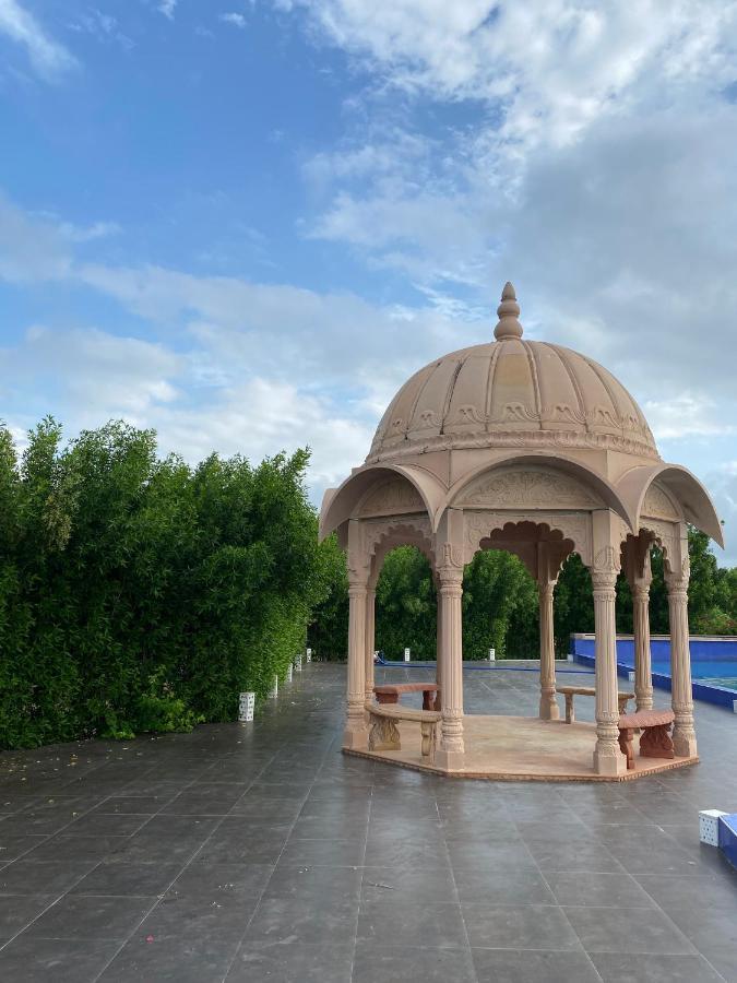 City The Village Beach Resort Laeja Екстериор снимка