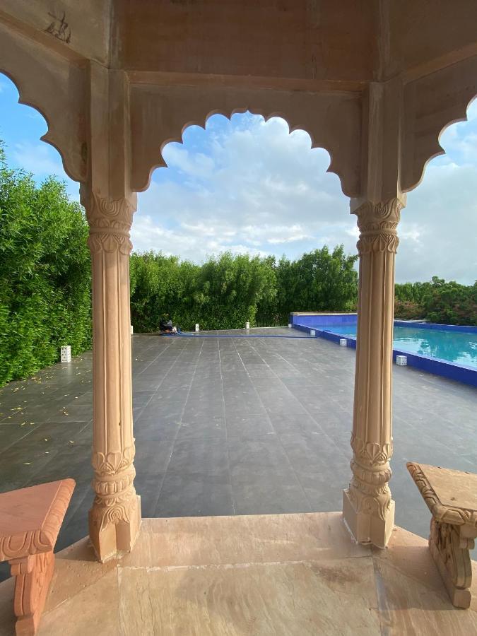 City The Village Beach Resort Laeja Екстериор снимка
