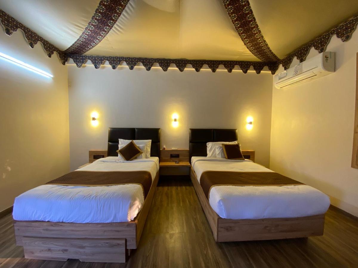 City The Village Beach Resort Laeja Екстериор снимка