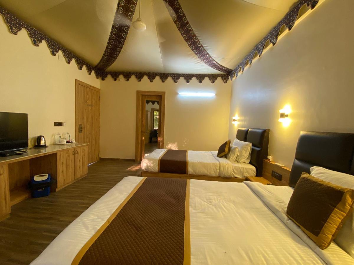 City The Village Beach Resort Laeja Екстериор снимка